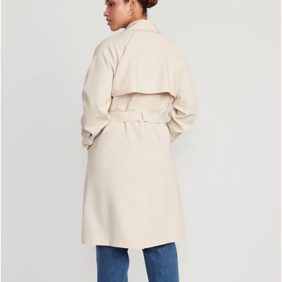 Old Navy Cozy l Double-Breasted Tie-Belt Trench - Picture 4 of 12